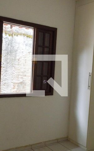 Casa à venda com 600m², 3 quartos e 1 vaga Casa à venda com 600m², 3 quartos e 1 vagaQuarto 1