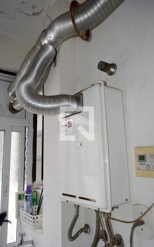 Apartamento à venda com 110m², 3 quartos e 1 vagaÁrea de Serviço