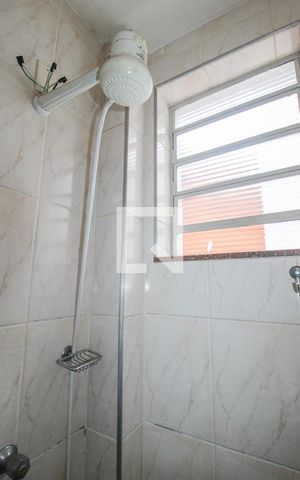 Studio para alugar com 30m², 1 quarto e sem vaga Studio para alugar com 30m², 1 quarto e sem vagaBanheiro