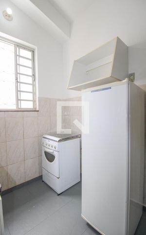 Studio para alugar com 30m², 1 quarto e sem vaga Studio para alugar com 30m², 1 quarto e sem vagaStudio
