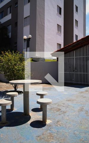 Apartamento para alugar com 69m², 3 quartos e 1 vagaÁrea comum