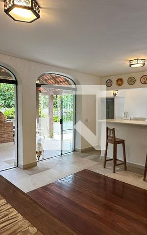 Casa à venda com 1800m², 11 quartos e 8 vagasSala 07 - Casa 02