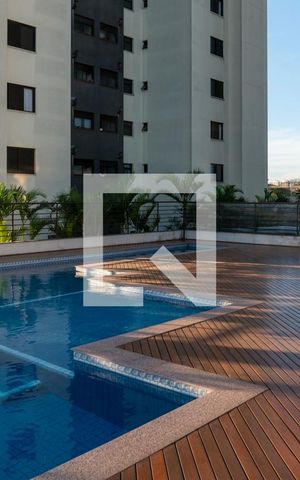 Apartamento para alugar com 130m², 3 quartos e 3 vagasÁrea comum - Piscina