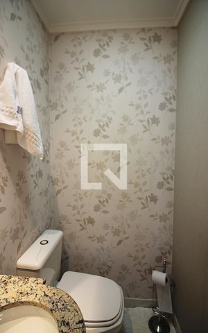Apartamento para alugar com 130m², 3 quartos e 3 vagasLavabo 
