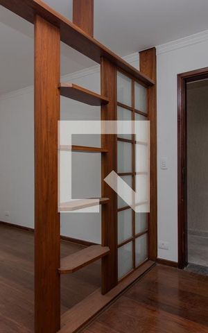 Casa à venda com 199m², 3 quartos e 2 vagas Casa à venda com 199m², 3 quartos e 2 vagasSala
