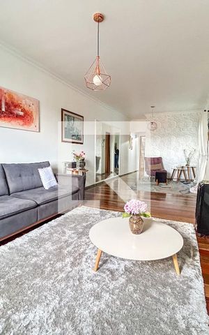 Casa à venda com 165m², 3 quartos e 4 vagasSala Tv/Sala de Estar