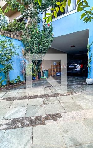 Casa à venda com 165m², 3 quartos e 4 vagasGaragem