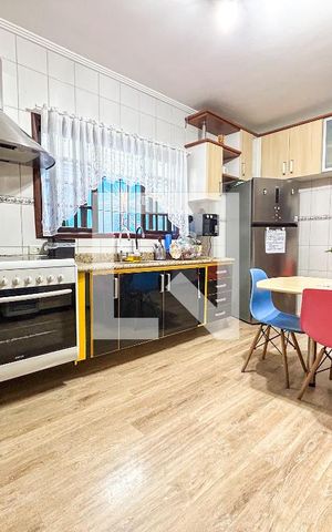 Casa à venda com 165m², 3 quartos e 4 vagasCozinha