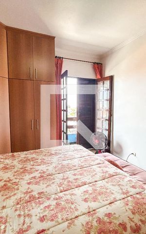 Casa à venda com 165m², 3 quartos e 4 vagasSuíte