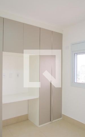 Apartamento à venda com 67m², 2 quartos e 2 vagasSuíte