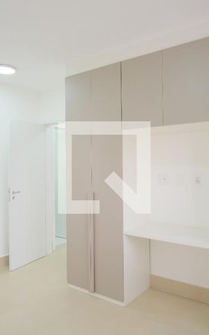 Apartamento à venda com 67m², 2 quartos e 2 vagasSuíte