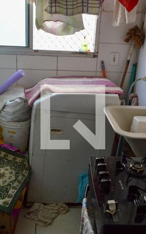 Apartamento à venda com 47m², 2 quartos e 1 vaga Apartamento à venda com 47m², 2 quartos e 1 vagaÁrea de Serviço