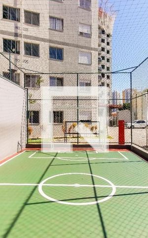 Apartamento à venda com 42m², 2 quartos e sem vaga Apartamento à venda com 42m², 2 quartos e sem vagaQuadra poliesportiva