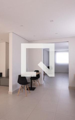 Apartamento à venda com 42m², 2 quartos e sem vaga Apartamento à venda com 42m², 2 quartos e sem vagaSalão de festas