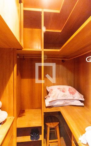 Apartamento para alugar com 82m², 3 quartos e 3 vagas Apartamento para alugar com 82m², 3 quartos e 3 vagasCloset