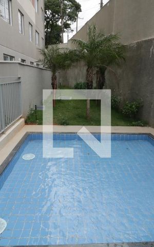 Apartamento à venda com 35m², 2 quartos e sem vagaÁrea comum - Piscina