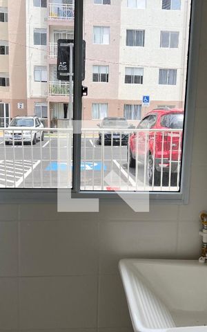 Apartamento à venda com 43m², 2 quartos e 1 vaga Apartamento à venda com 43m², 2 quartos e 1 vagaVista - Área de Serviço