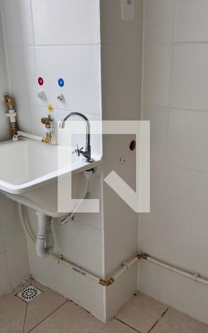 Apartamento à venda com 43m², 2 quartos e 1 vaga Apartamento à venda com 43m², 2 quartos e 1 vagaÁrea de Serviço