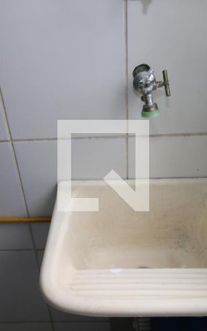 Apartamento à venda com 60m², 3 quartos e 1 vagaÁrea de Serviço