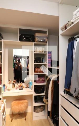 Apartamento à venda com 200m², 3 quartos e 2 vagasCloset da suíte