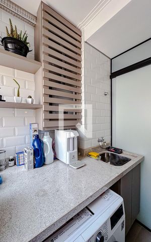 Apartamento à venda com 65m², 3 quartos e 1 vagaÁrea de Serviço