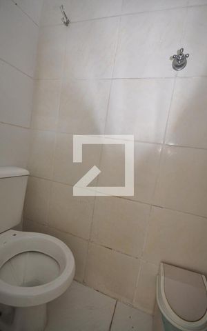 Casa à venda com 198m², 4 quartos e 2 vagasBanheiro de Serviço