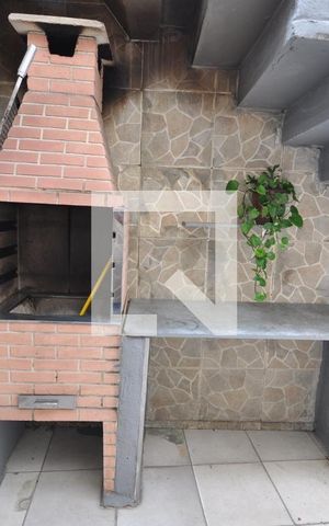 Casa à venda com 198m², 4 quartos e 2 vagasChurrasqueira