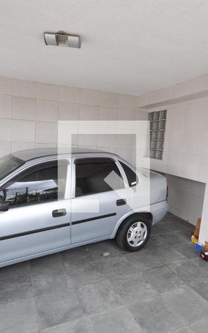 Casa à venda com 198m², 4 quartos e 2 vagasGaragem