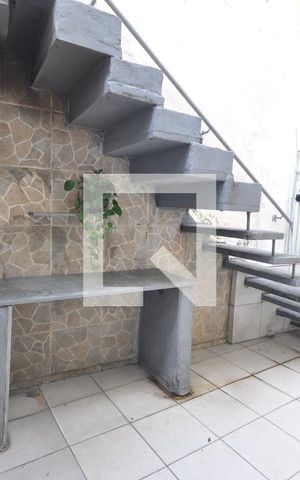 Casa à venda com 198m², 4 quartos e 2 vagasChurrasqueira