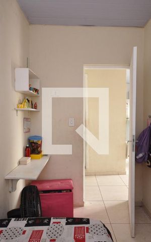 Casa à venda com 198m², 4 quartos e 2 vagasQuarto 4
