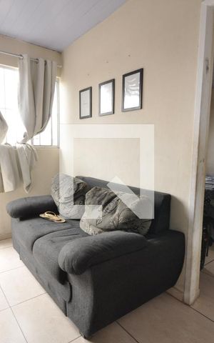 Casa à venda com 198m², 4 quartos e 2 vagasSala 02