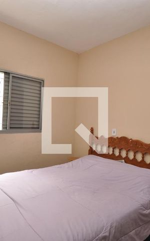 Casa à venda com 198m², 4 quartos e 2 vagasQuarto 1