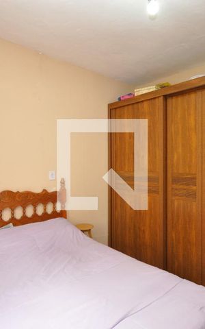 Casa à venda com 198m², 4 quartos e 2 vagasQuarto 1