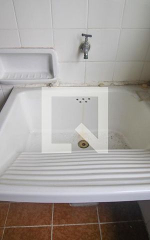 Apartamento à venda com 121m², 3 quartos e 1 vaga Apartamento à venda com 121m², 3 quartos e 1 vagaÁrea de Serviço