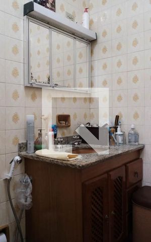 Casa à venda com 255m², 3 quartos e 3 vagas Casa à venda com 255m², 3 quartos e 3 vagasBanheiro do Quarto 2