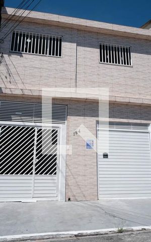 Casa à venda com 210m², 4 quartos e 3 vagasFachada