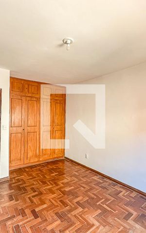 Casa de condomínio à venda com 256m², 3 quartos e 1 vaga Casa de condomínio à venda com 256m², 3 quartos e 1 vagaQuarto 2