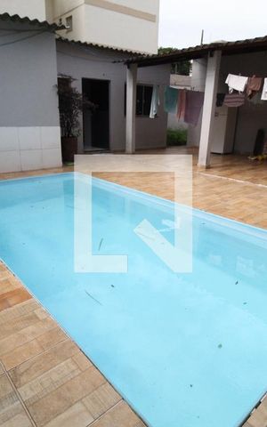 Casa para alugar com 300m², 8 quartos e 1 vagaPiscina