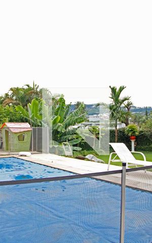 Casa de condomínio à venda com 440m², 4 quartos e 3 vagasÁrea comum