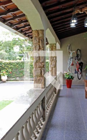 Casa de condomínio à venda com 440m², 4 quartos e 3 vagasÁrea comum