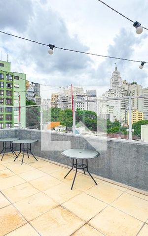 Apartamento à venda com 44m², 1 quarto e sem vaga Apartamento à venda com 44m², 1 quarto e sem vagaCobertura