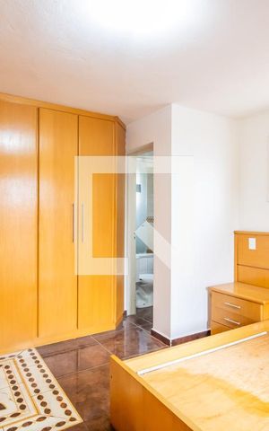 Casa à venda com 268m², 3 quartos e 2 vagas Casa à venda com 268m², 3 quartos e 2 vagasSuíte