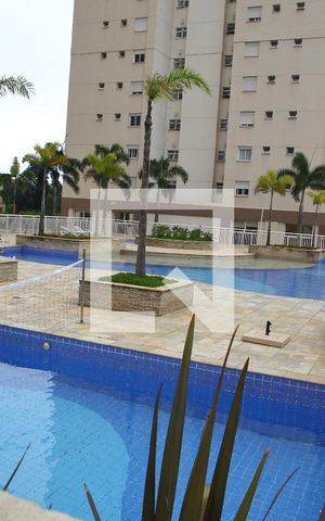 Apartamento à venda com 80m², 2 quartos e 2 vagasÁrea comum - Piscina