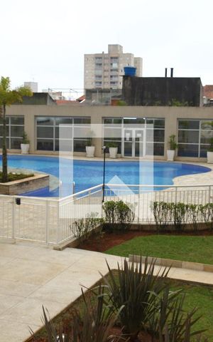 Apartamento à venda com 80m², 2 quartos e 2 vagasÁrea comum - Piscina