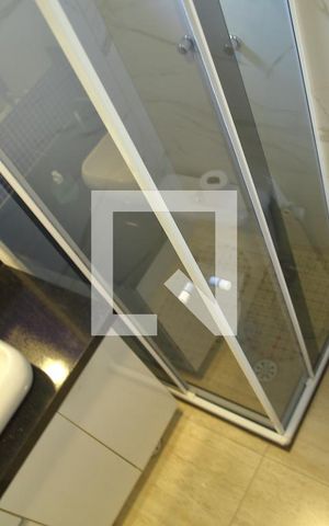 Apartamento à venda com 80m², 2 quartos e 2 vagasBanheiro da Suíte