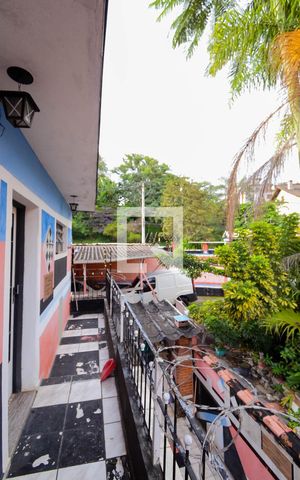 Casa à venda com 341m², 3 quartos e 10 vagasVaranda 