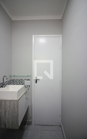 Apartamento à venda com 52m², 2 quartos e 1 vagaBanheiro Social