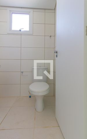 Apartamento para alugar com 54m², 2 quartos e 1 vaga Apartamento para alugar com 54m², 2 quartos e 1 vagaBanheiro