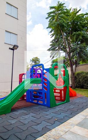 Apartamento à venda com 59m², 2 quartos e 1 vaga Apartamento à venda com 59m², 2 quartos e 1 vagaÁrea comum - Playground