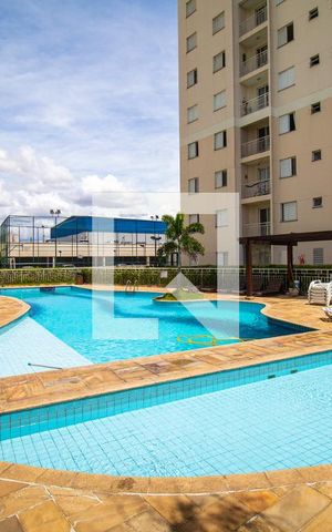 Apartamento à venda com 59m², 2 quartos e 1 vaga Apartamento à venda com 59m², 2 quartos e 1 vagaÁrea comum - Piscina